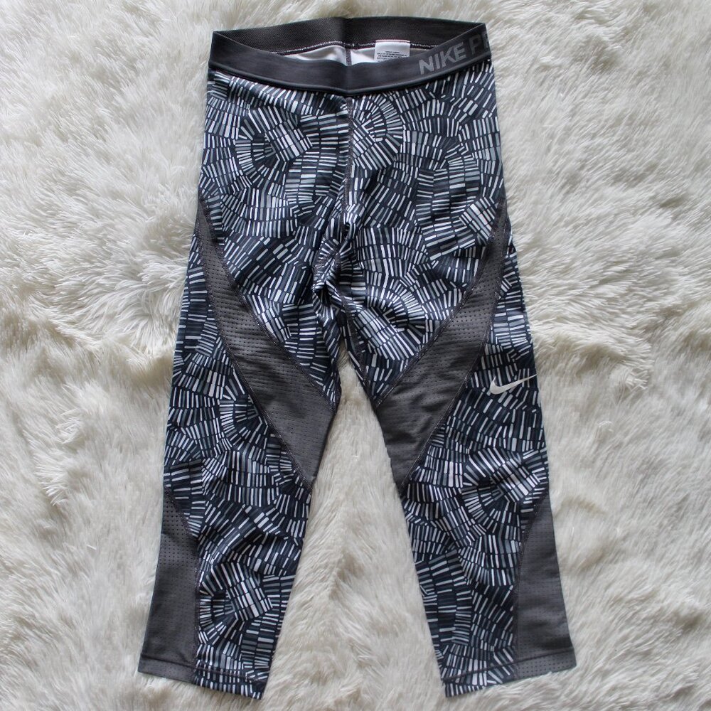 Nike Pro Leggings - image 1